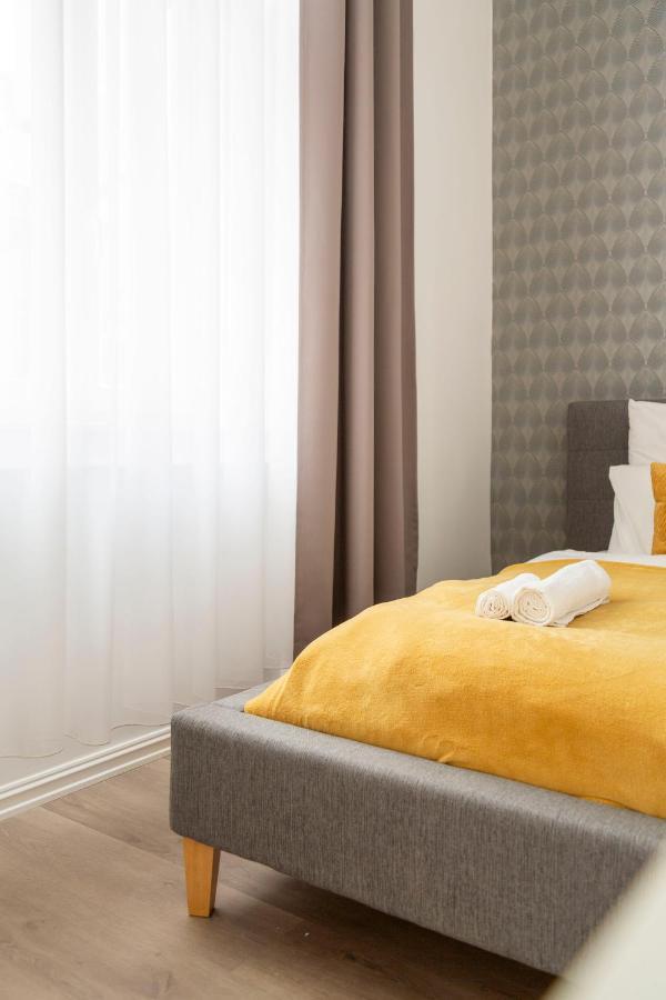 Exclusive Downtown Apartment In The Heart Of Budapest Ngoại thất bức ảnh