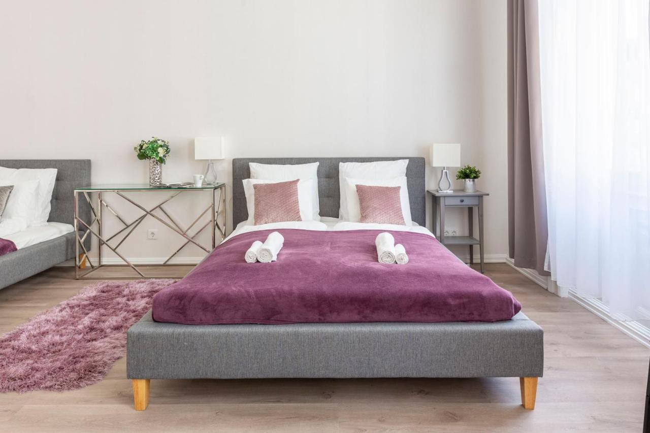 Exclusive Downtown Apartment In The Heart Of Budapest Ngoại thất bức ảnh